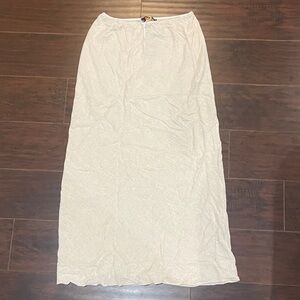 Urban Outfitters Maxi Skirt Size M - New with tag